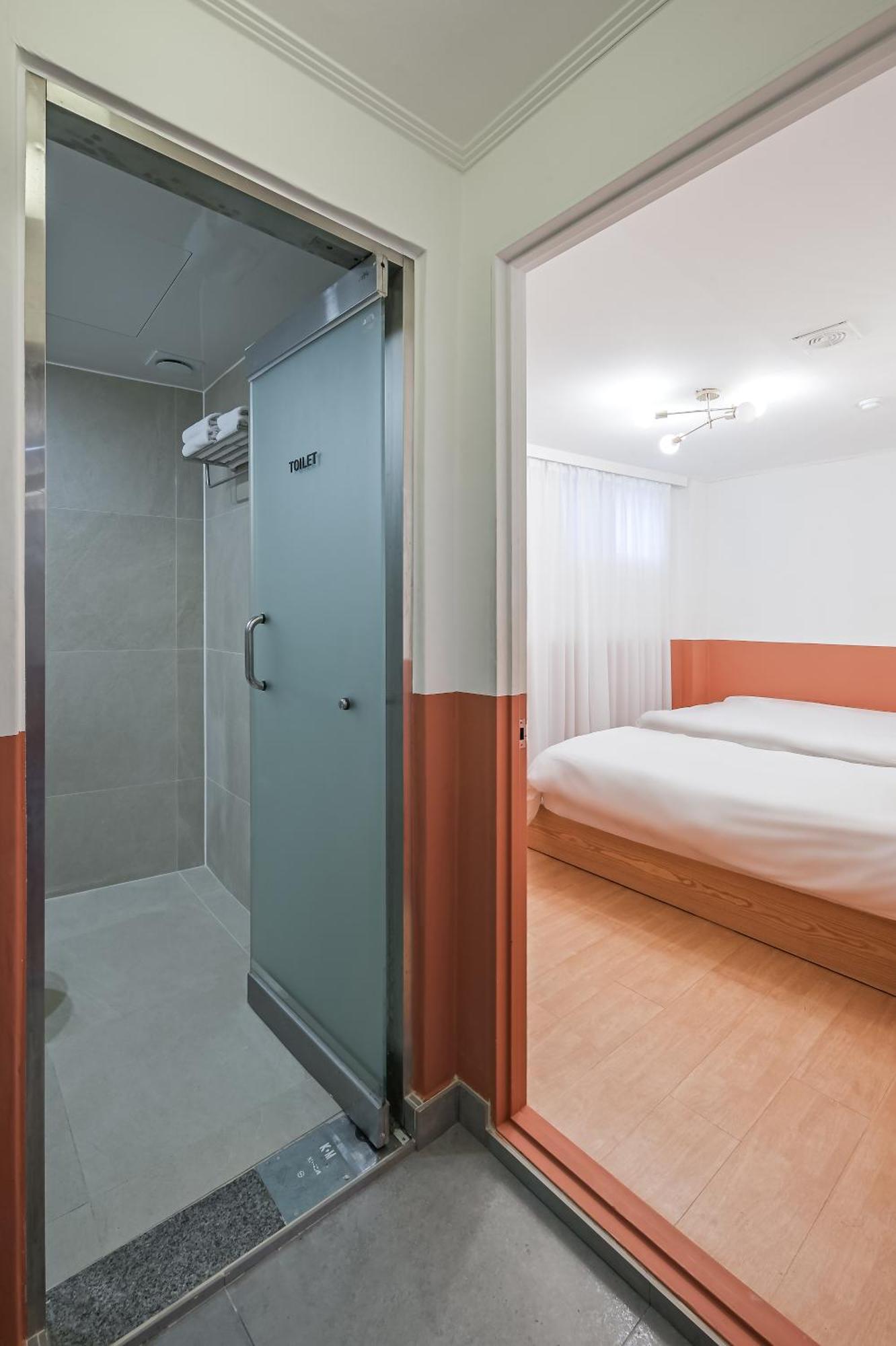 Ssh Myeongdong Dongdo Hostel Seoul Phòng bức ảnh